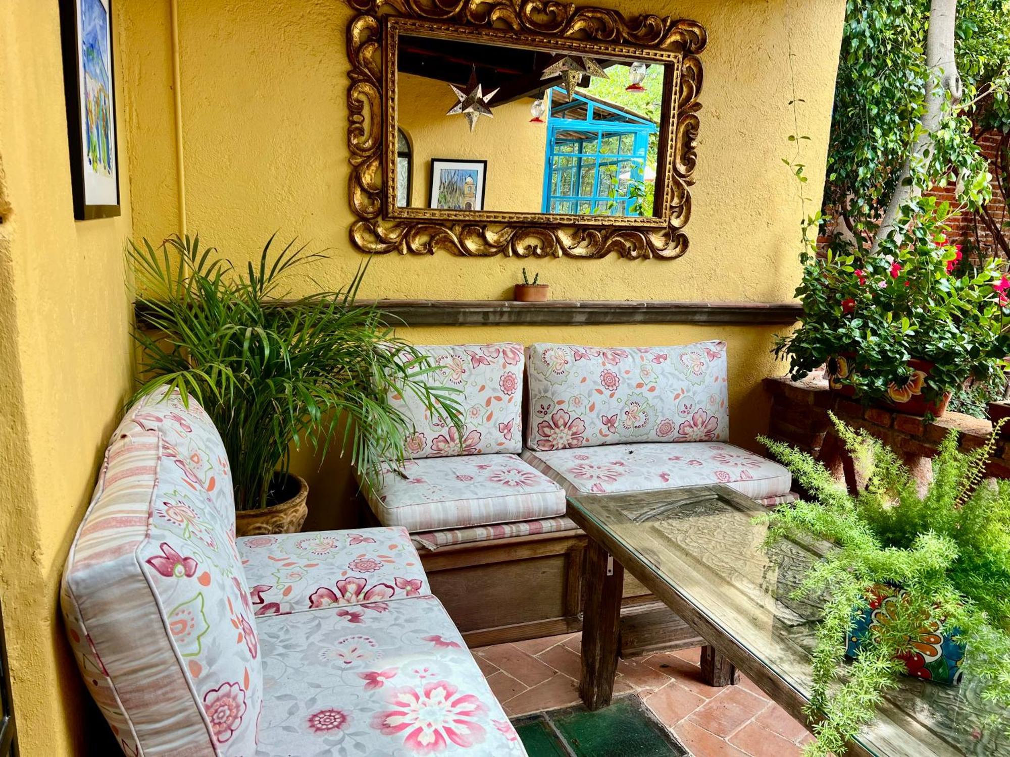 Boutique Hotel Casa Camellia 산미겔데아옌데 외부 사진