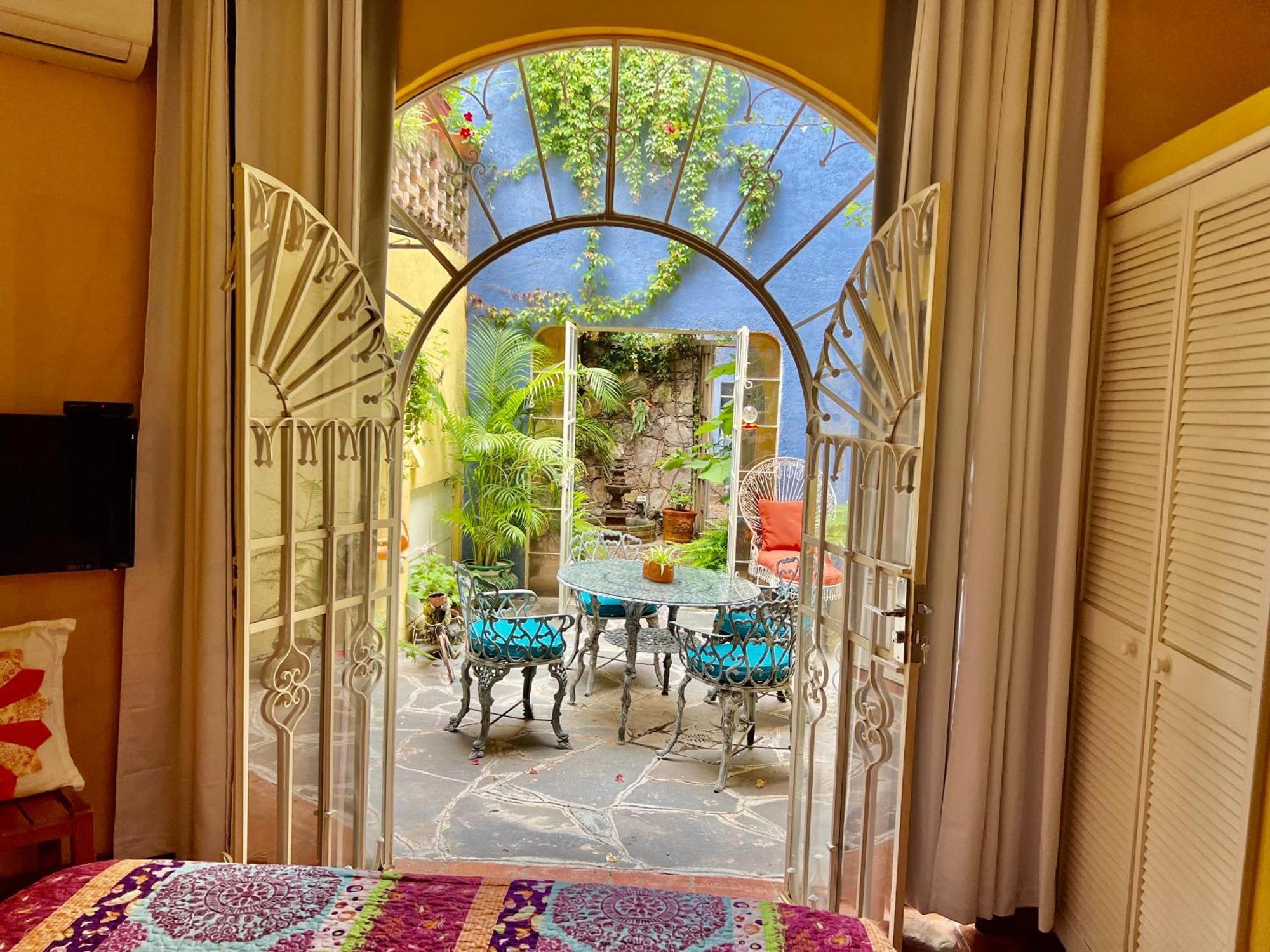 Boutique Hotel Casa Camellia 산미겔데아옌데 외부 사진